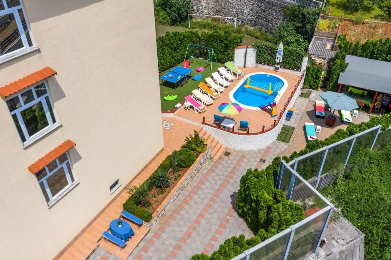 Apartment Pool&Garden Rijeka Bagian luar foto
